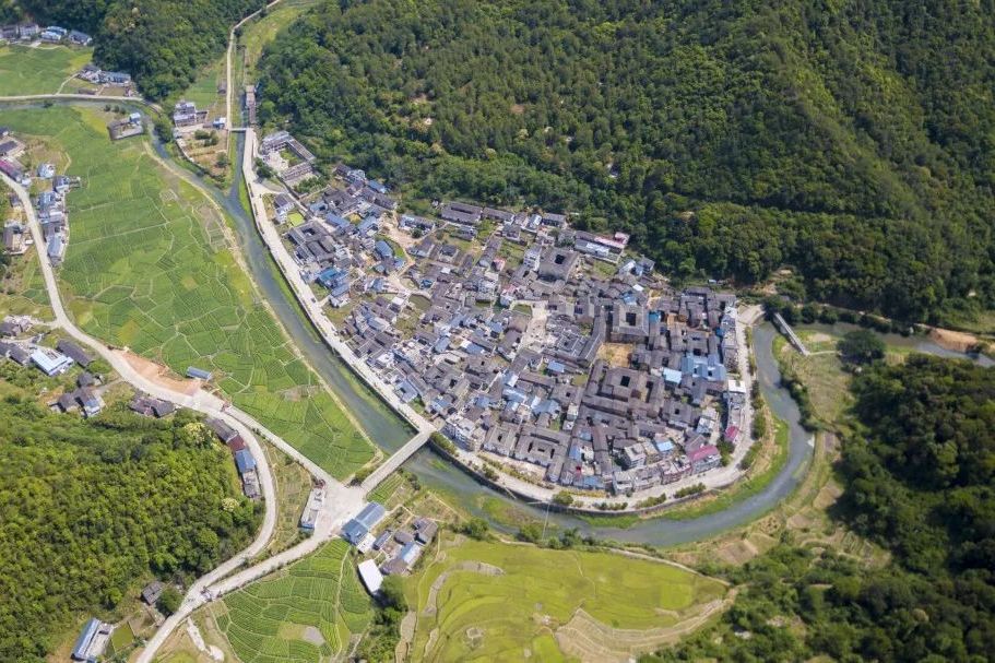 梅州：蕉岭县南磜镇石寨村