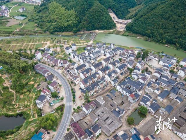 上河村村舍齐整，老屋得到保护，成为旅游亮点。