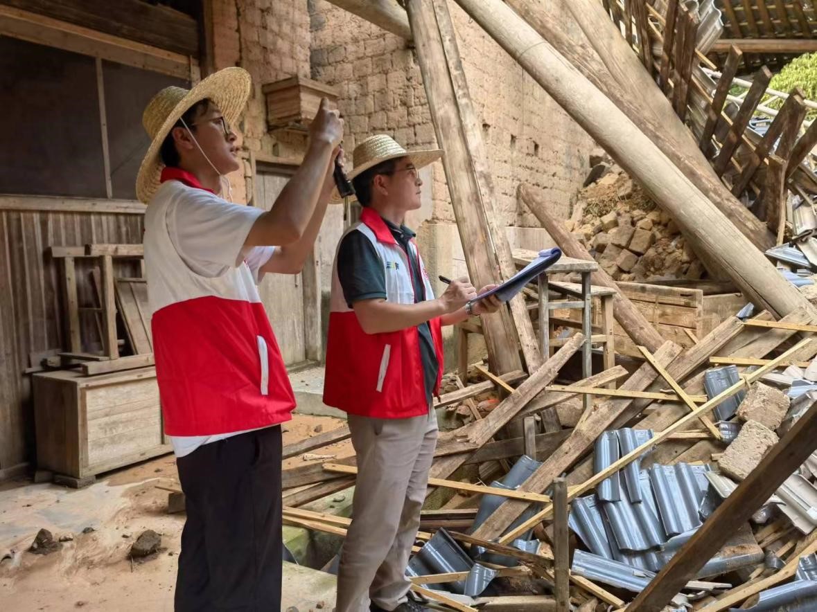 哔咔漫画
统筹全省住建力量驰援梅州灾区1.jpg