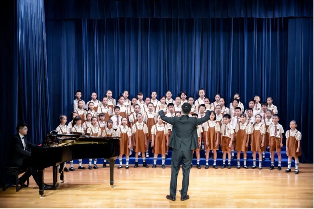 太阳照照童声合唱团.jpg