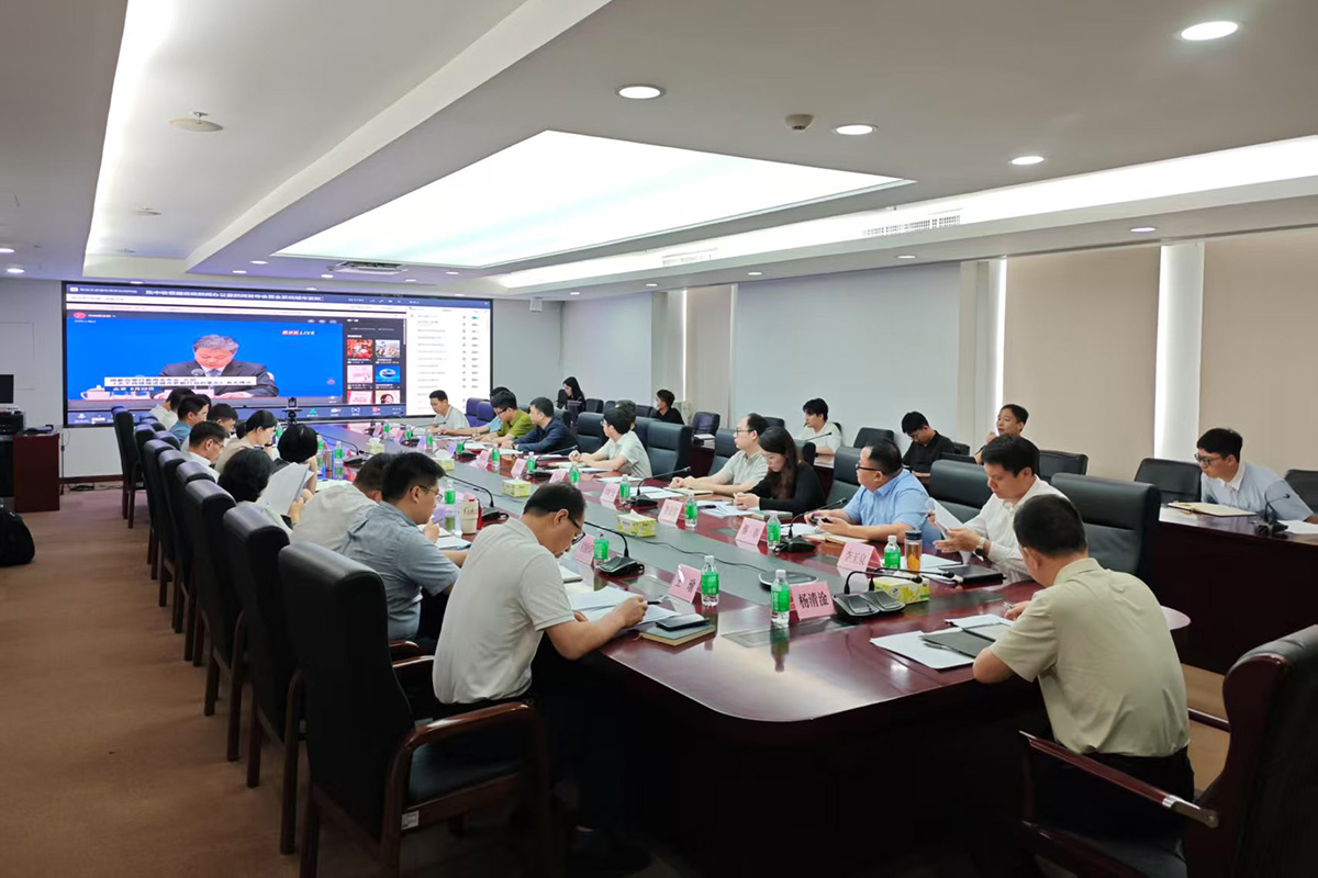 学习贯彻新部署新要求 有力有序推进城市更新行动