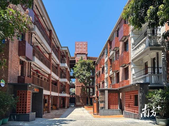 NFC_ARTICLE.title|raw