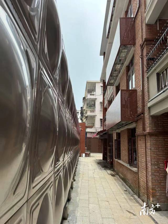 12号南侧加建加压泵房 受访者供图.jpg