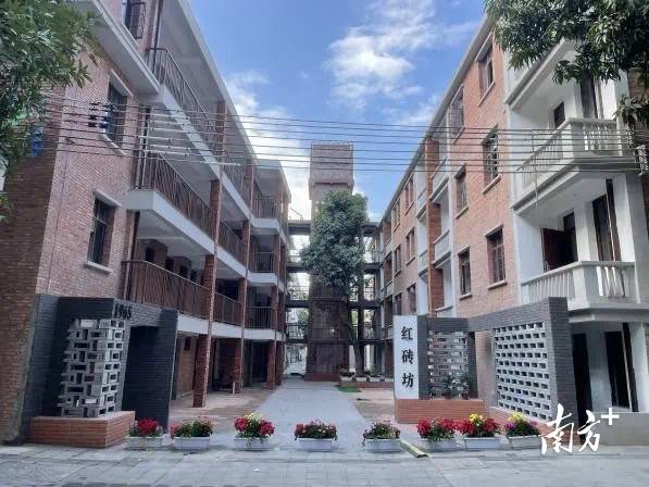 红砖坊前后对比 受访者供图1jpg.jpg